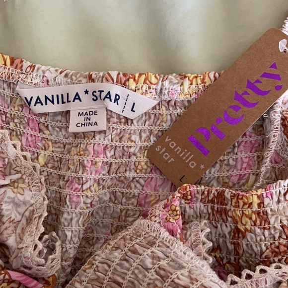 VanillaStar Floral ElasticRuched Ruffle Halter Top - Picture 10 of 10